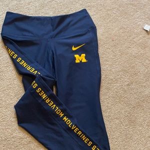 Nike althletic leggings